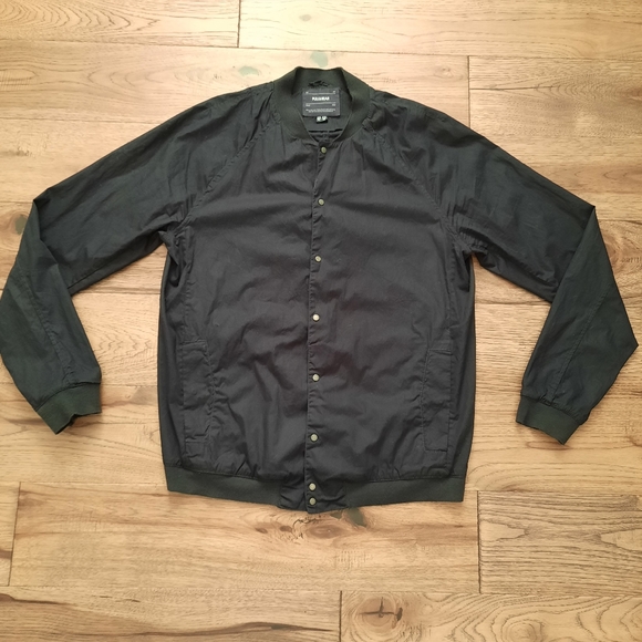 Pull&Bear Lightweight Jacket - Picture 1 of 12